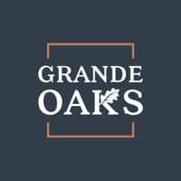 grand oaks logo